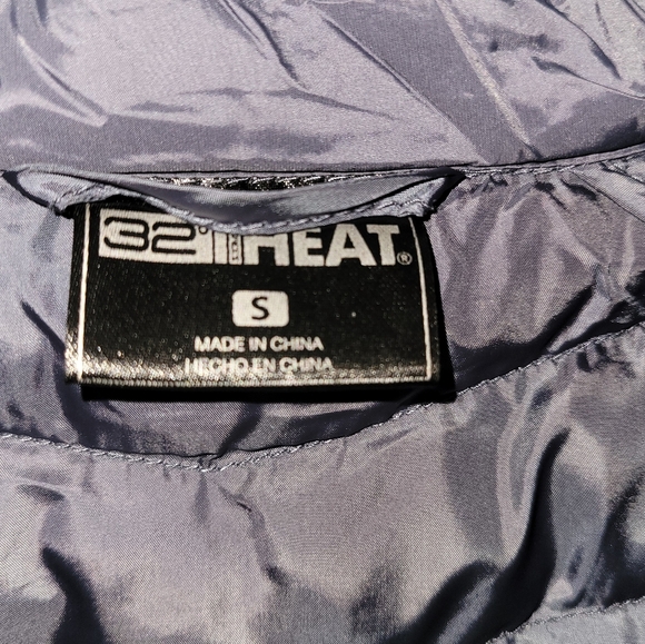 Beautiful Jacket Size Small - Picture 3 of 4